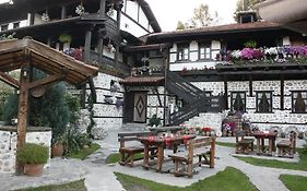 Хотел Македонска кръчма